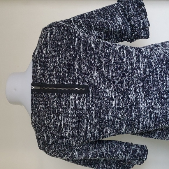 Banana Republic Boucle Ruffle Tweed Top Size Medium Indigo Navy Career - Picture 3 of 8